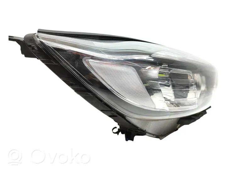 KIA Sorento Headlight/headlamp 92102C5200