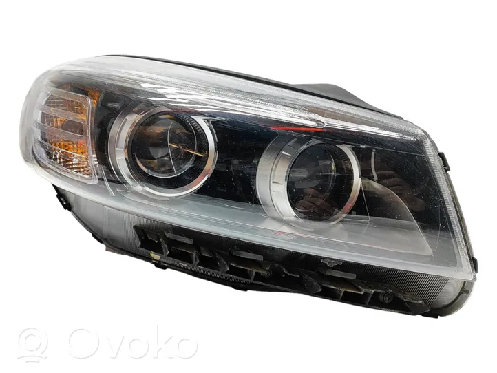 KIA Sorento Headlight/headlamp 92102C5200