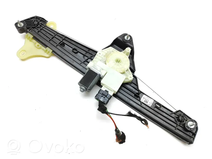 Renault Clio V Front door window regulator with motor 807216723R