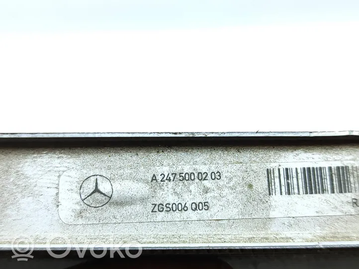 Mercedes-Benz A W177 Jäähdyttimen lauhdutin A2475000203