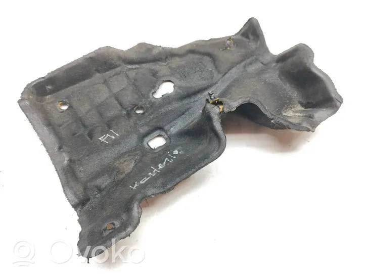 BMW 5 F10 F11 Altra parte del vano motore 8312651