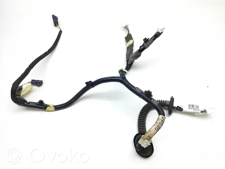 Renault Kadjar Cableado de puerta trasera 241270725R