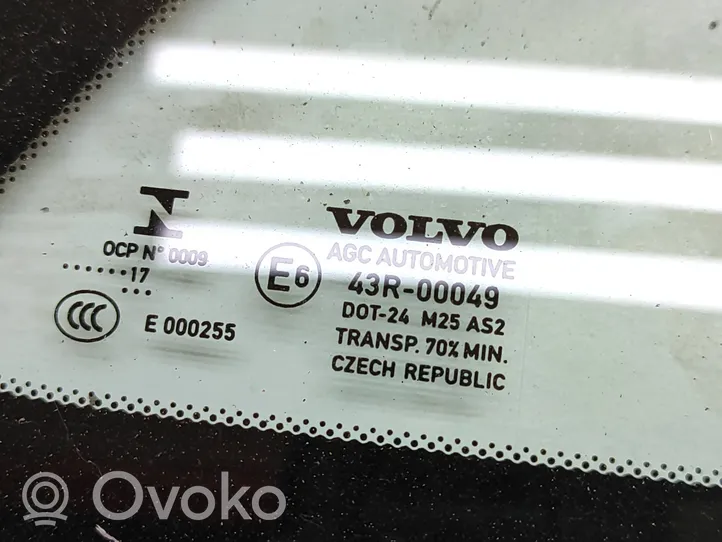 Volvo S90, V90 Szyba karoseryjna tylna 43R00049