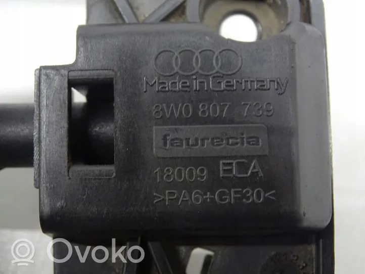 Audi A4 S4 B9 8W Sähkökäyttöinen takaikkunan häikäisysuoja 95B965501H