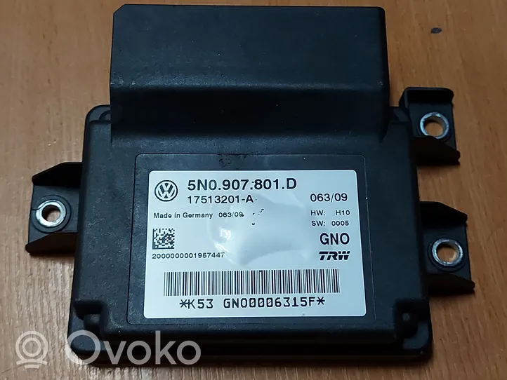 Volkswagen Tiguan Modulo di controllo del freno a mano 5N0907801D