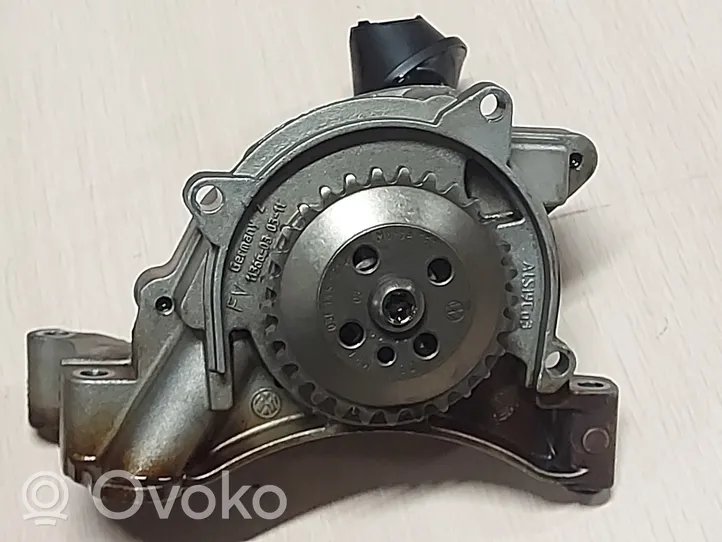 Volkswagen Tiguan Oil pump 