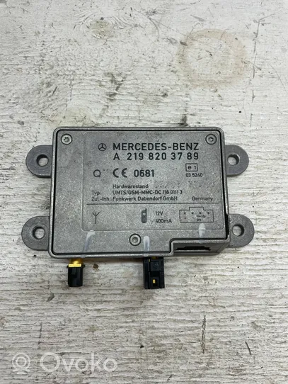 Mercedes-Benz CLK A209 C209 Wzmacniacz anteny A2198203789