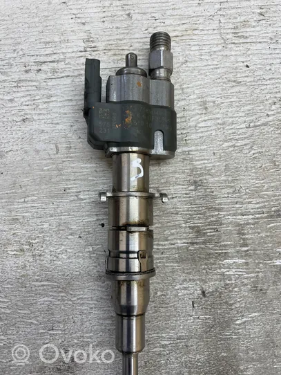 BMW 1 E81 E87 Injecteur de carburant 7589048