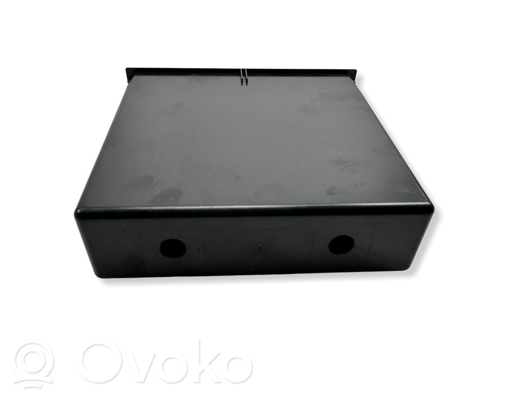 Audi A8 S8 D4 4H Glove box 