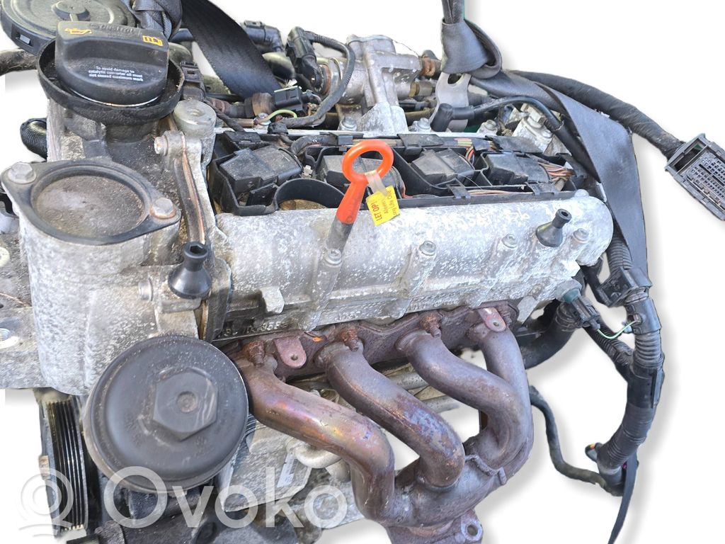 Volkswagen PASSAT B6 Silnik 