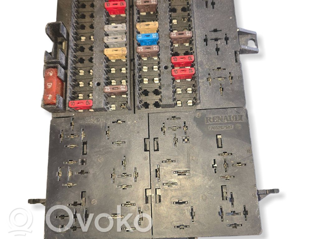 Renault Master II Fuse box set 