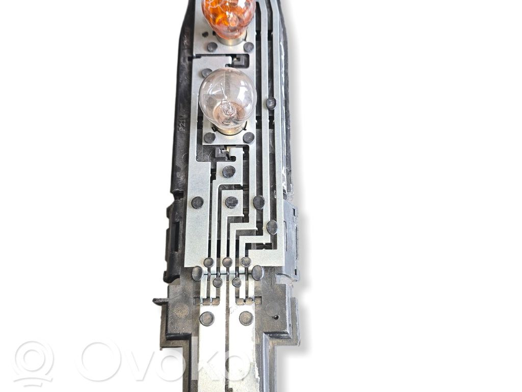 Opel Movano A Wkład lampy tylnej 