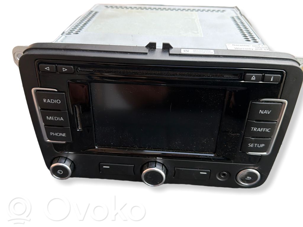 Panel / Radioodtwarzacz CD/DVD/GPS   3C0035279M,VWZAZ2M5515815