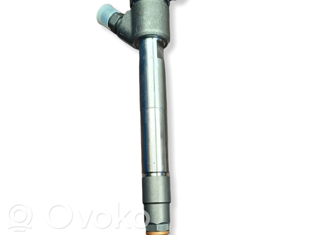 Opel Vivaro Inyector de combustible 