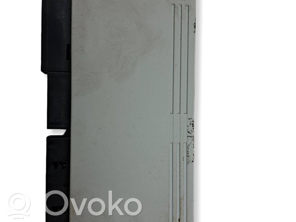 BMW 7 E65 E66 Oven keskuslukituksen ohjausyksikön moduuli 