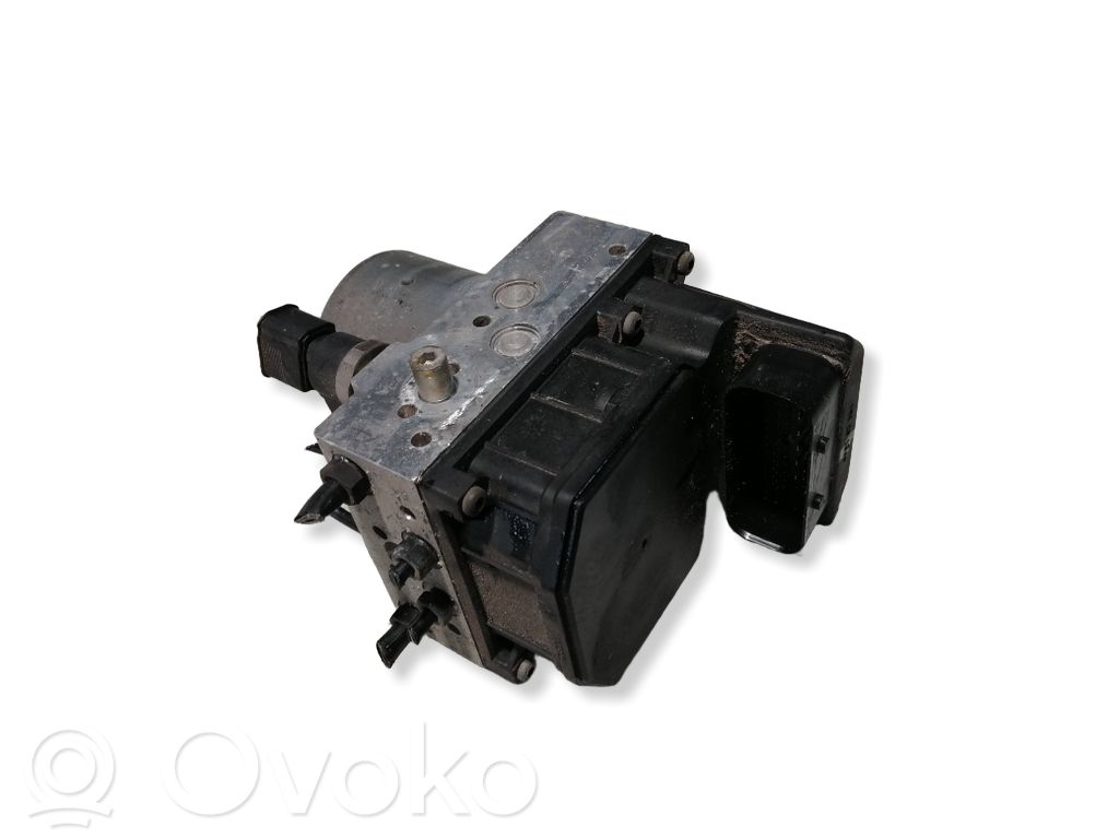 Audi A4 S4 B6 8E 8H ABS-pumppu 