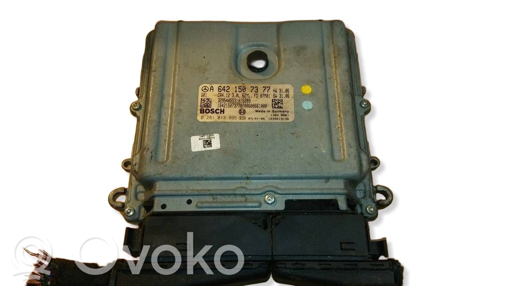 Mercedes-Benz E W211 Engine control unit/module ECU 