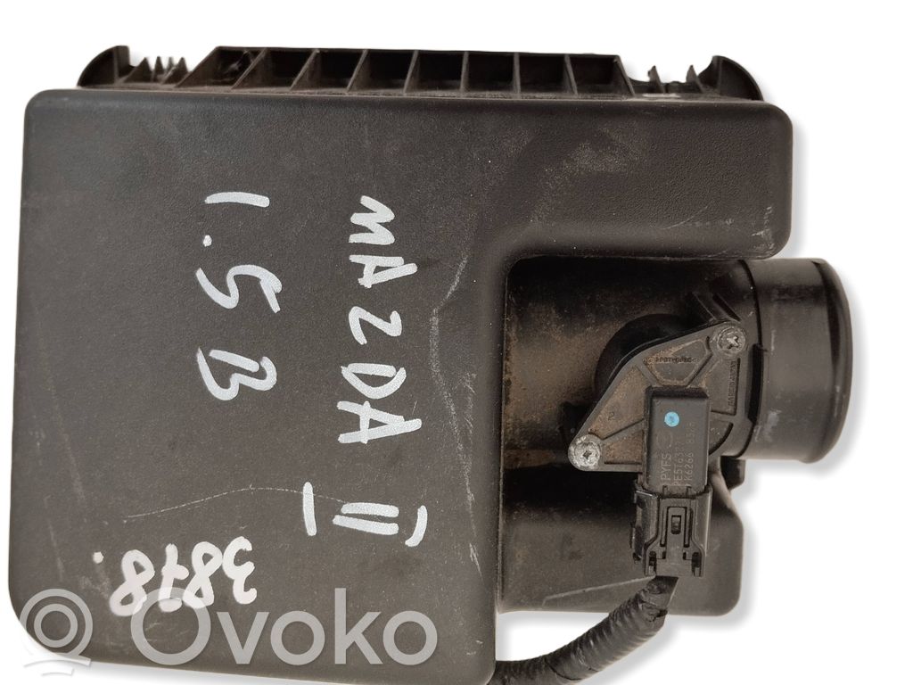 Mass air flow meter   E5T63271