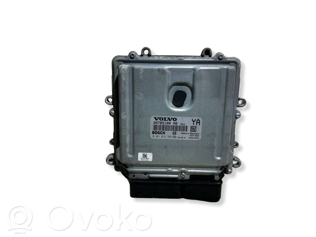 Volvo XC70 Engine control unit/module 