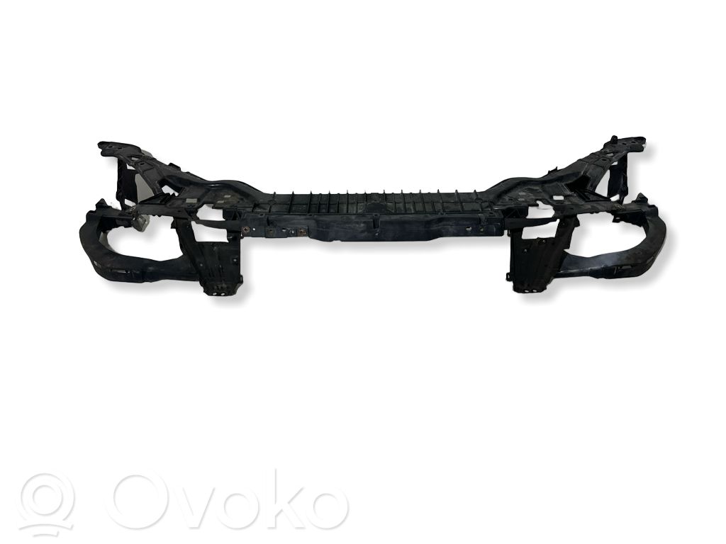 Volvo V60 Radiatoru panelis 