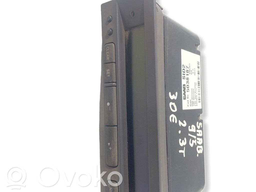 Saab 9-5 Screen/display/small screen 