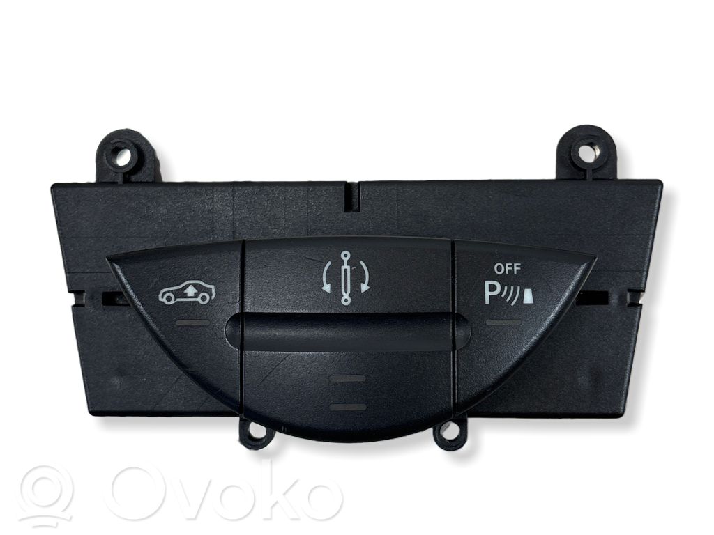 Mercedes-Benz E W211 Parking (PDC) sensor switch 
