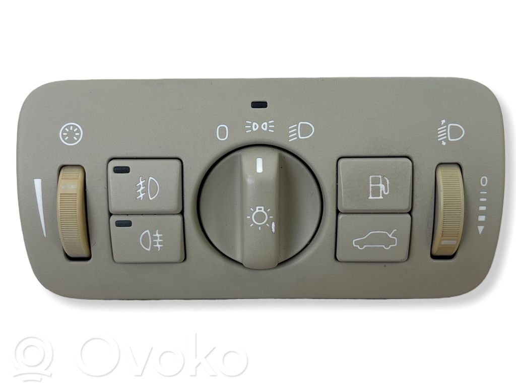 Light switch   30739423,080415A