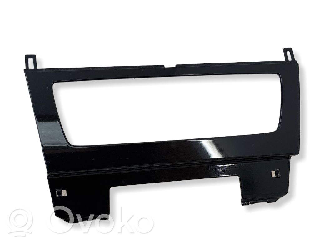 BMW X1 E84 Radio/GPS head unit trim 