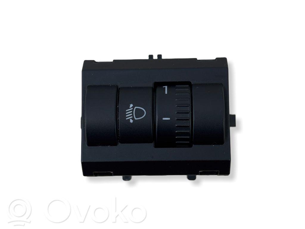 Skoda Fabia Mk3 (NJ) Interruptor de control de altura del faro delantero 