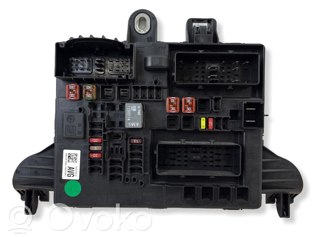 Opel Insignia A Fuse module 