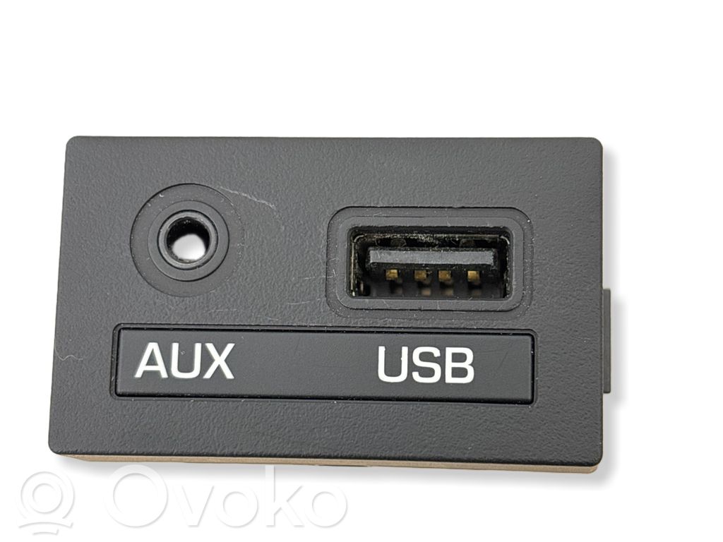 Enchufe conector USB   96120B9000,1AMC1308140817