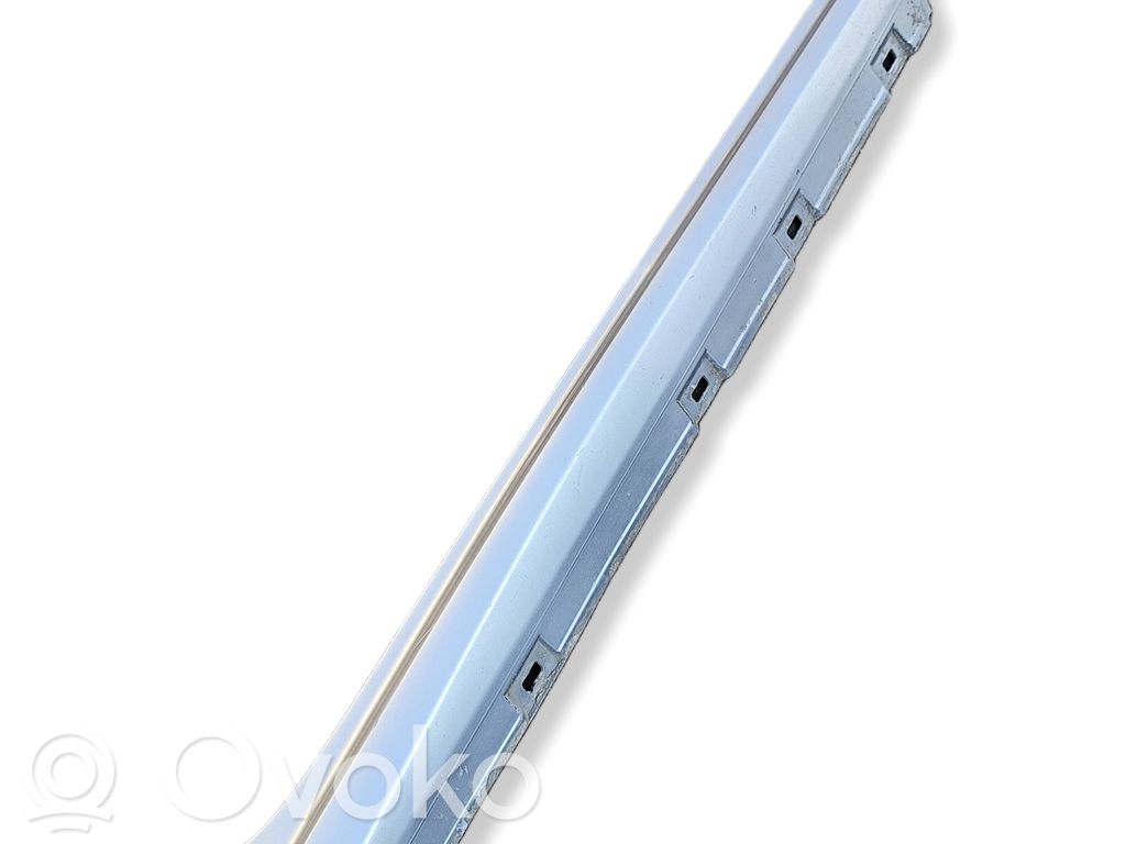Audi A5 Sill 