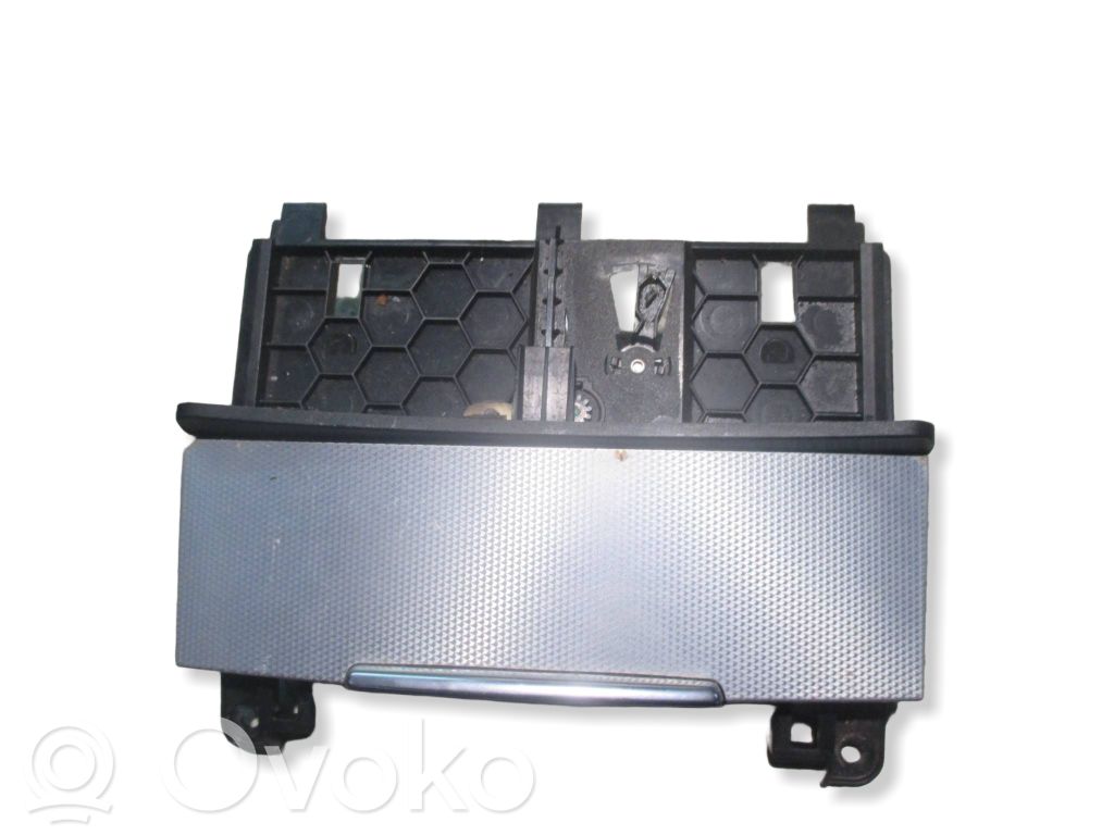 Audi Q7 4L Pelnutrauks (priekšā) 