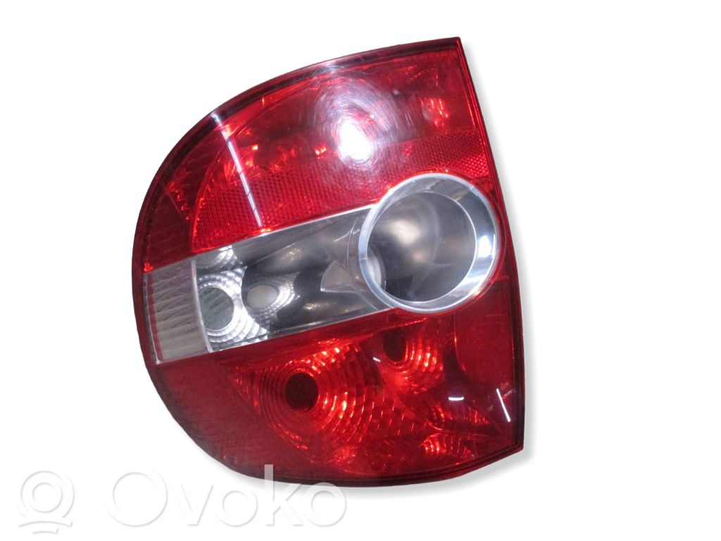Volkswagen Fox Luci posteriori 