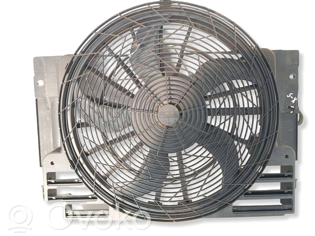 BMW X5 E53 Elektrisks radiatoru ventilators 
