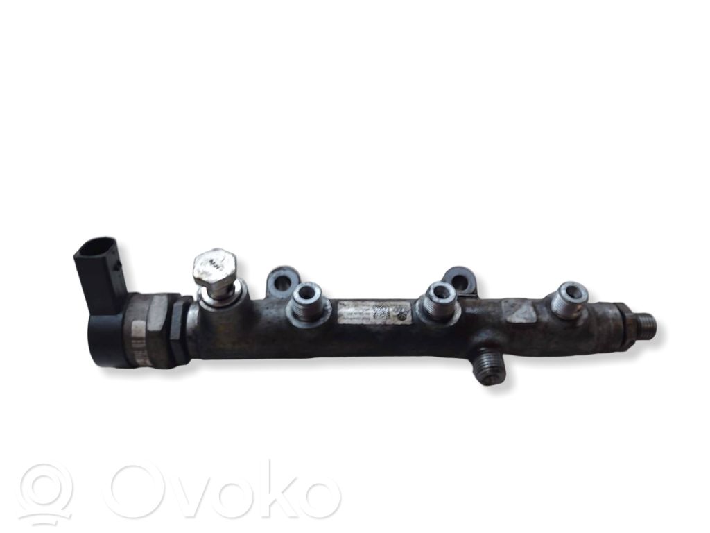 Audi Q7 4L Fuel main line pipe 