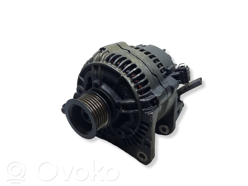 Volkswagen Golf III Alternador 