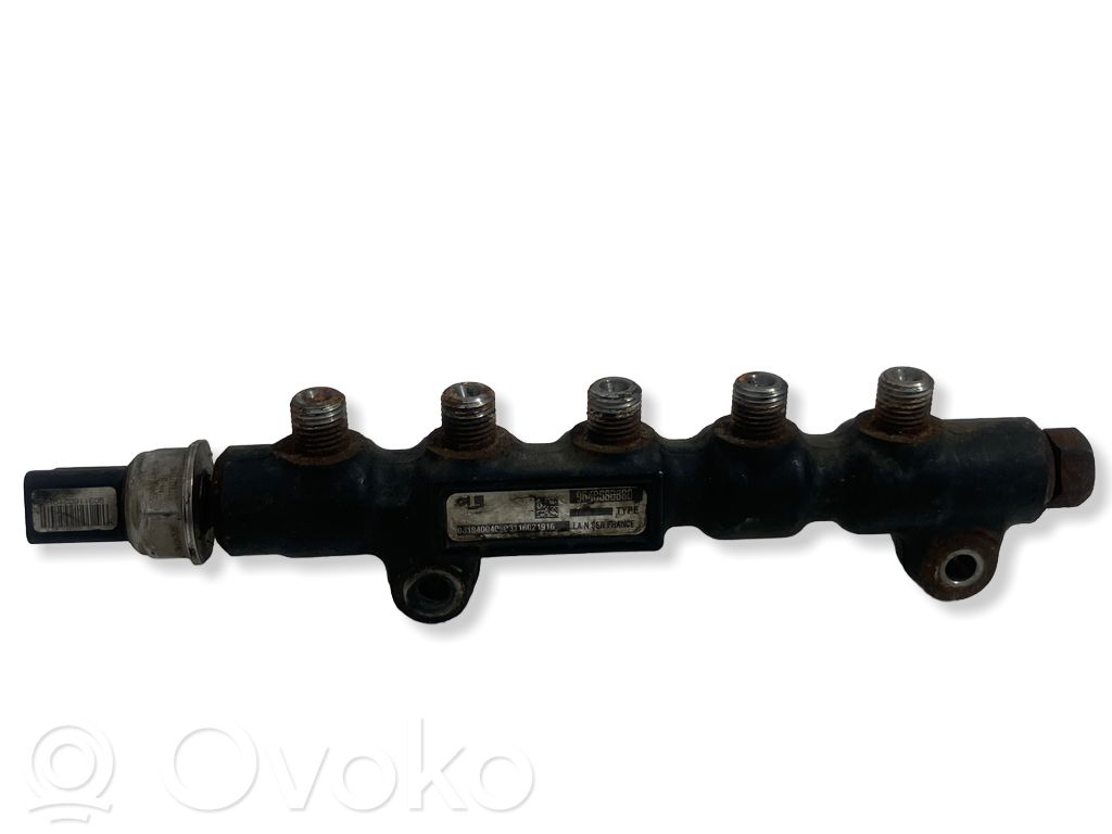 Ford Focus Fuel main line pipe 