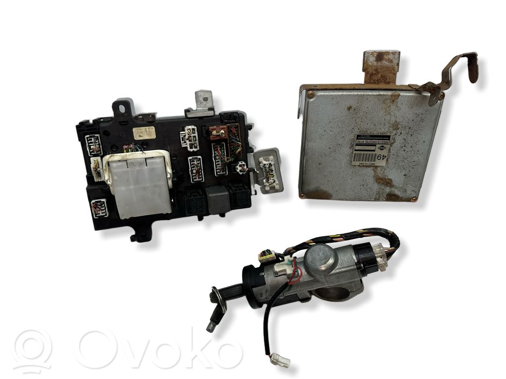 Nissan Primera Engine ECU kit and lock set 