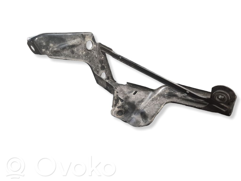 Intercooler pipe mounting bracket   4F0145814