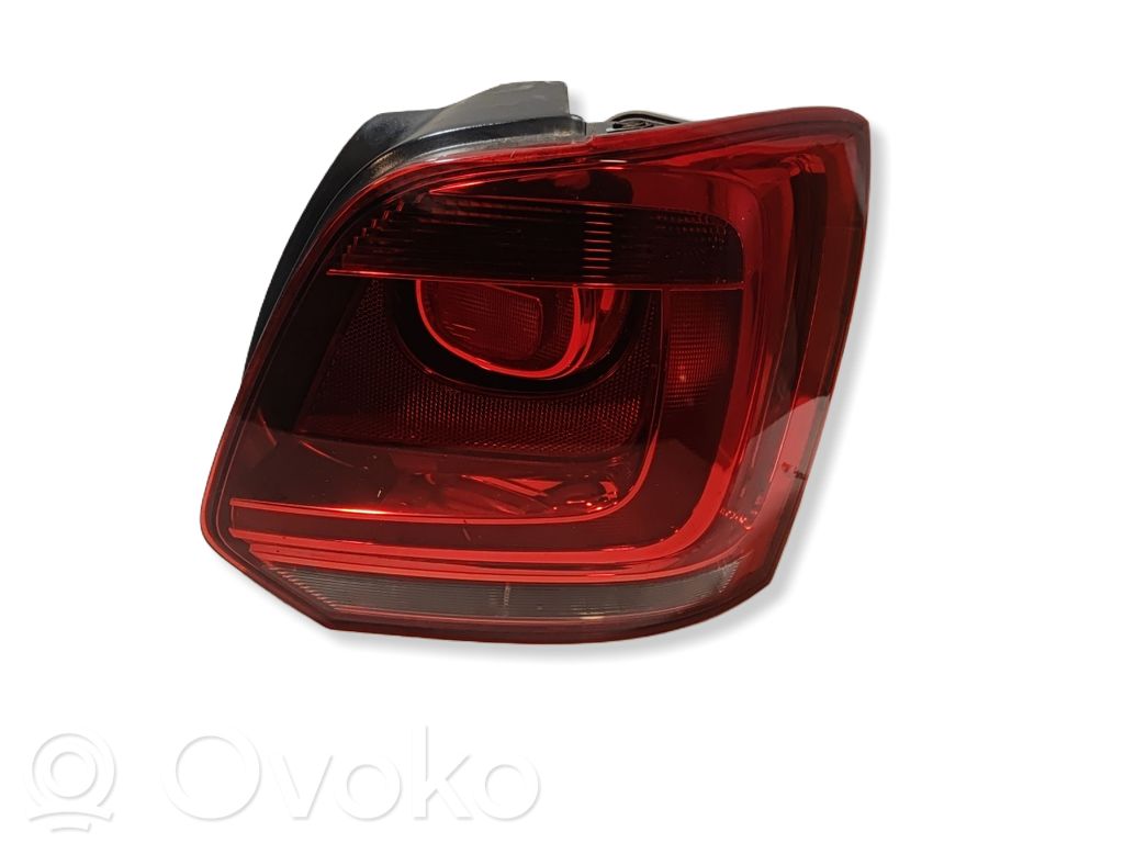 Volkswagen Polo V 6R Lampa tylna 