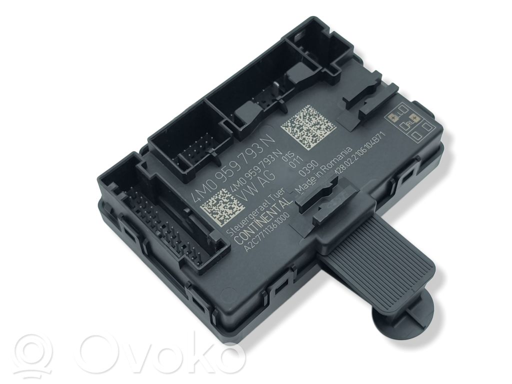 Porsche Taycan 9J1 Door control unit/module 