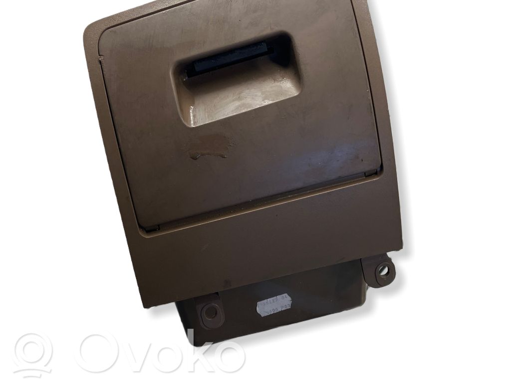 Handschuhfach   7156225,121810