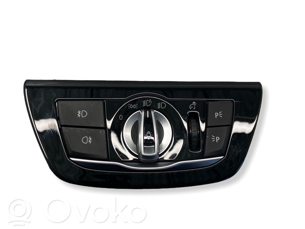 BMW 5 G30 G31 G38 Comutator lumini 
