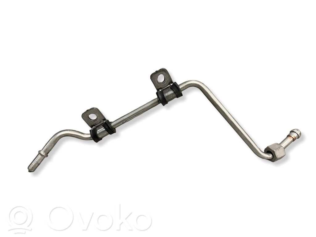 BMW 4 F36 Gran coupe Fuel line/pipe/hose 