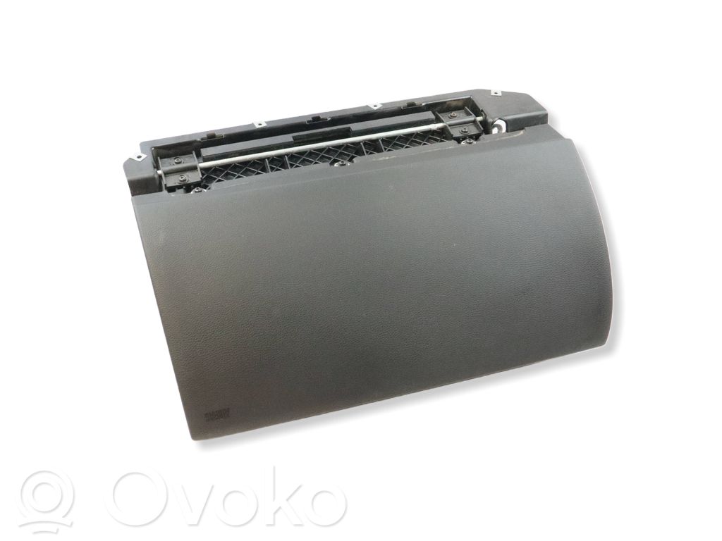 BMW M6 Glove box 
