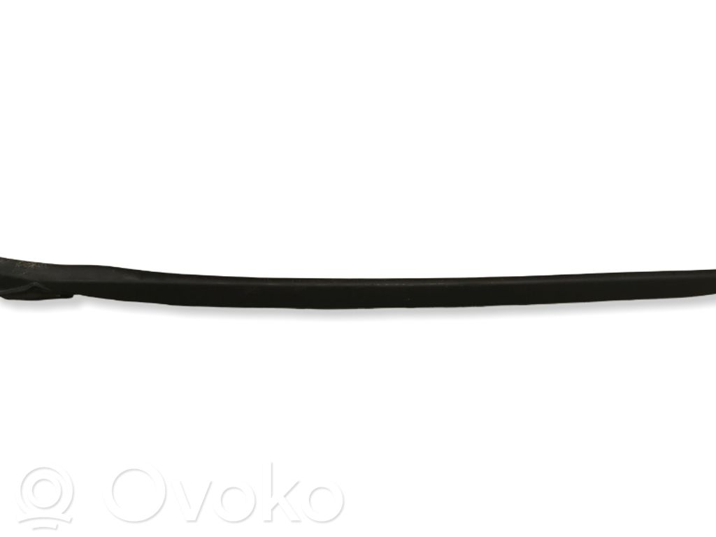 BMW 2 F44 Listwa szyby czołowej / przedniej 