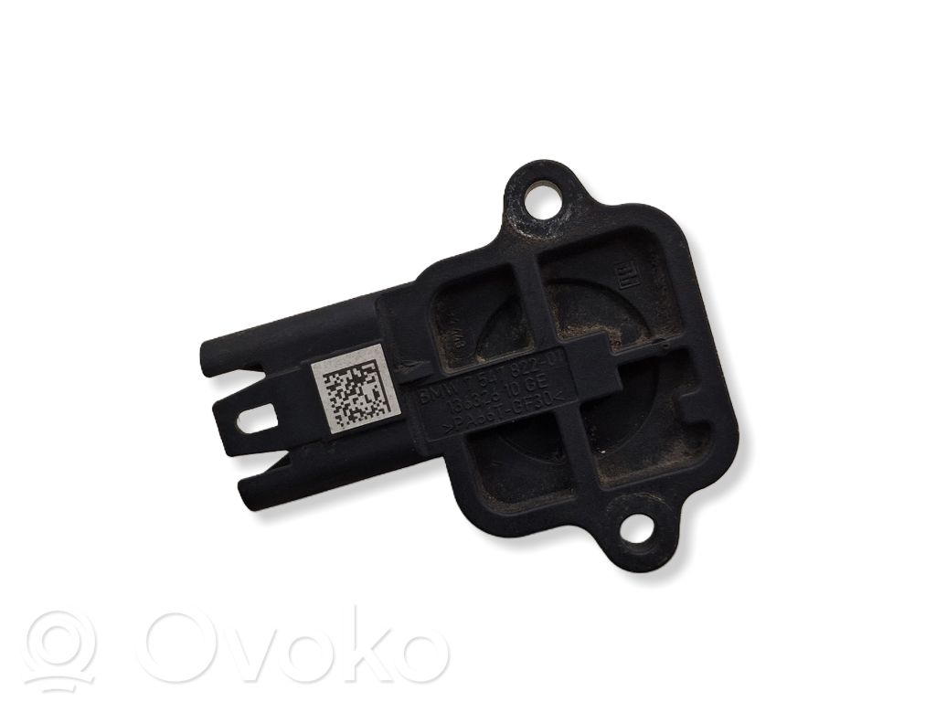 BMW 5 E60 E61 Mass air flow meter 