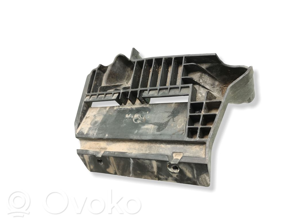 Ford Mondeo MK V Akumuliatoriaus tvirtinimo padas 