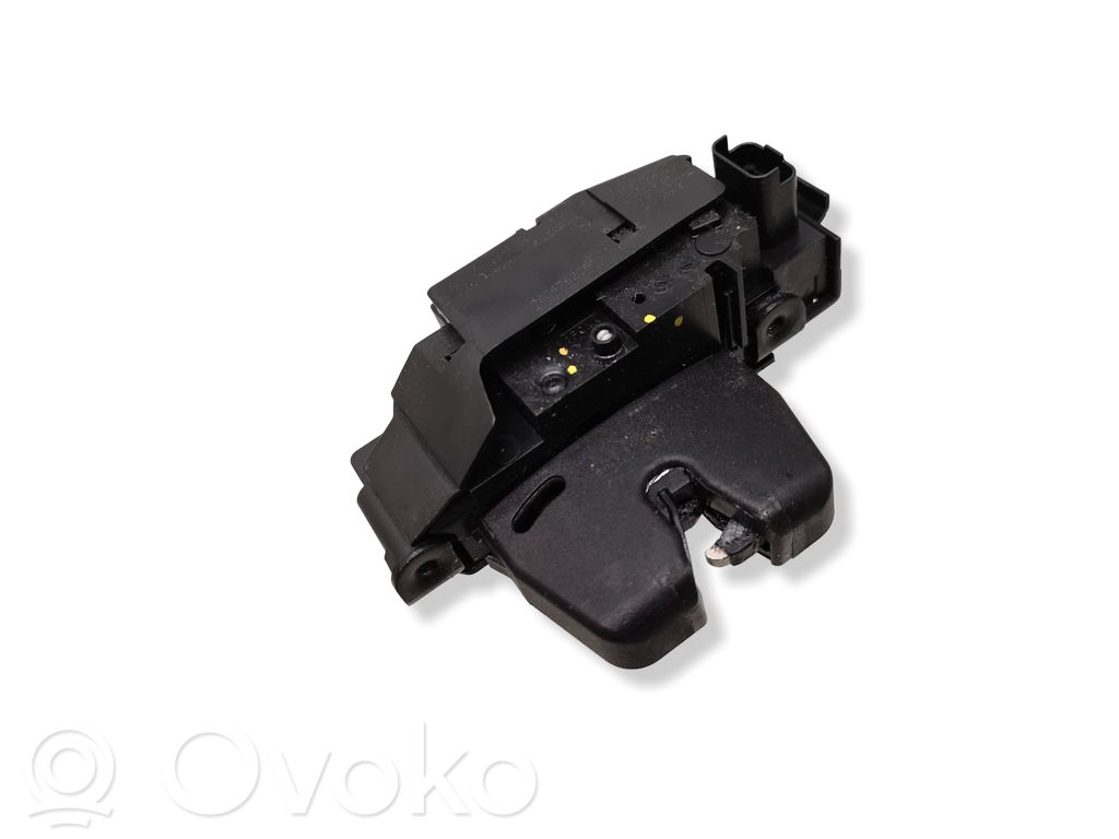 Peugeot 308 Spyna galinio dangčio 